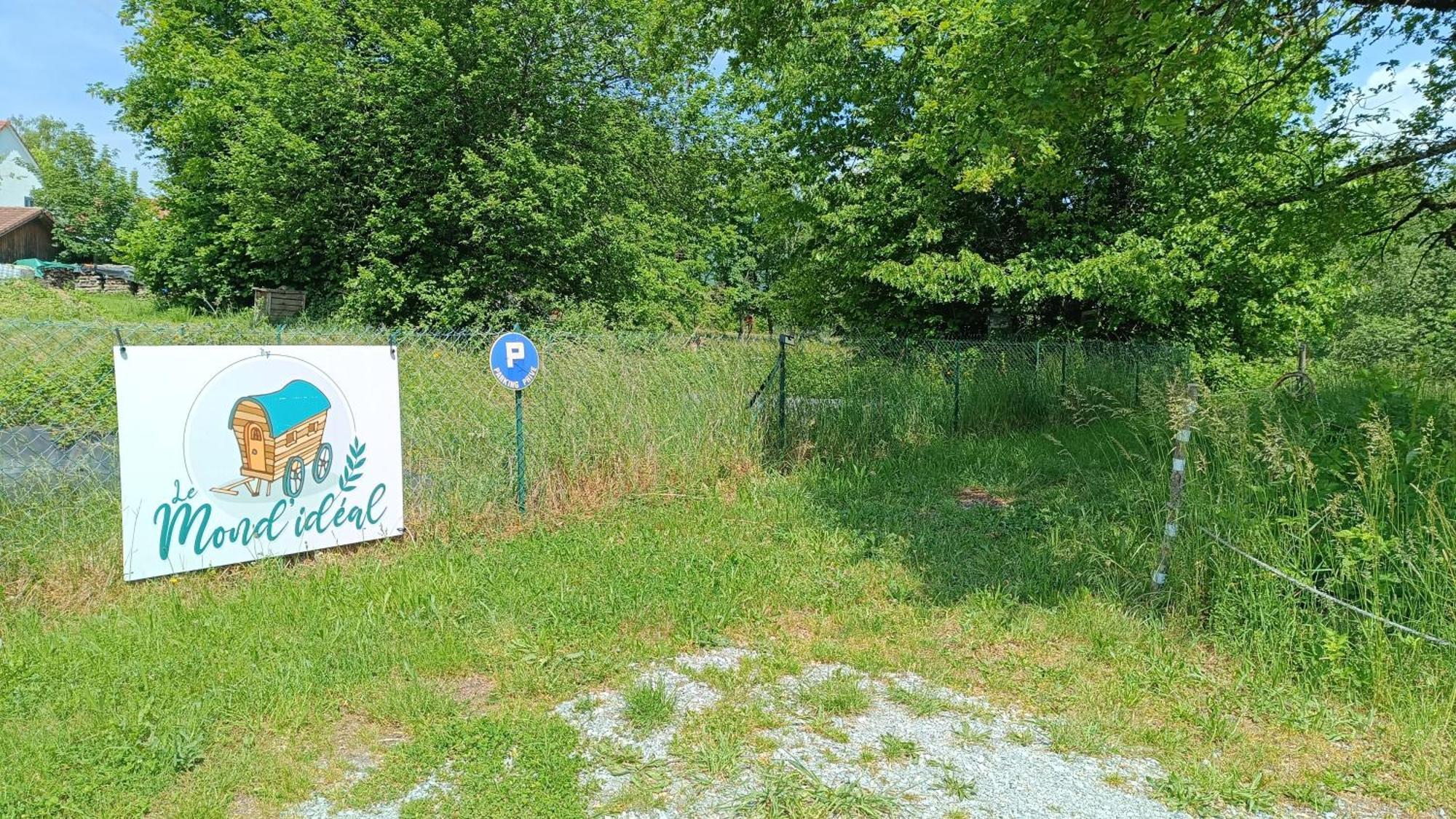 La Roulotte Tiny House Du Mond'Ideal Leval  Eksteriør bilde
